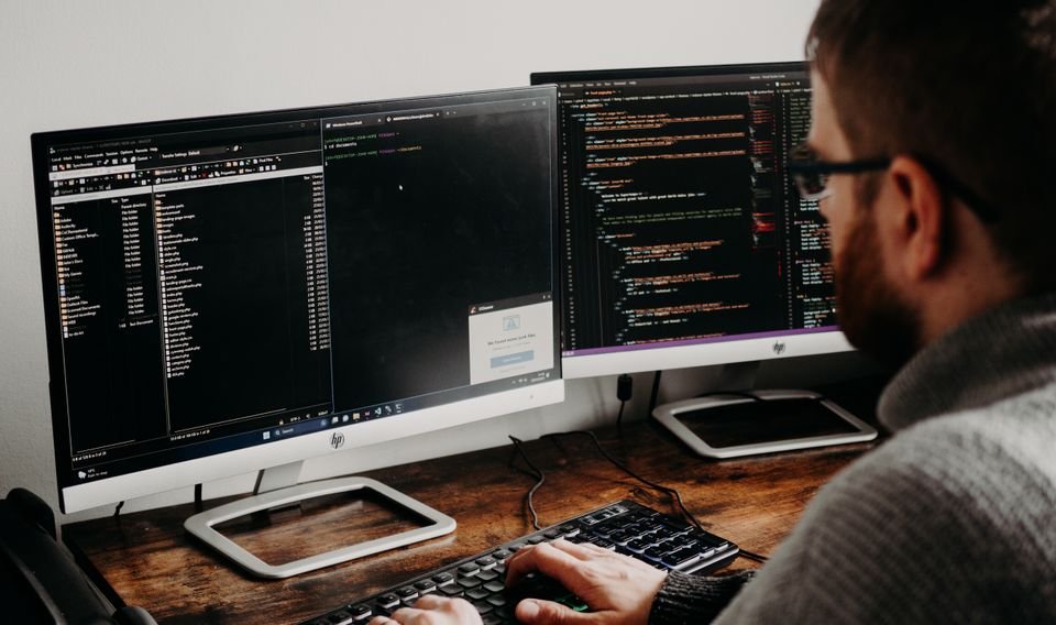 E-commerce development process step 3: Development and Integration
